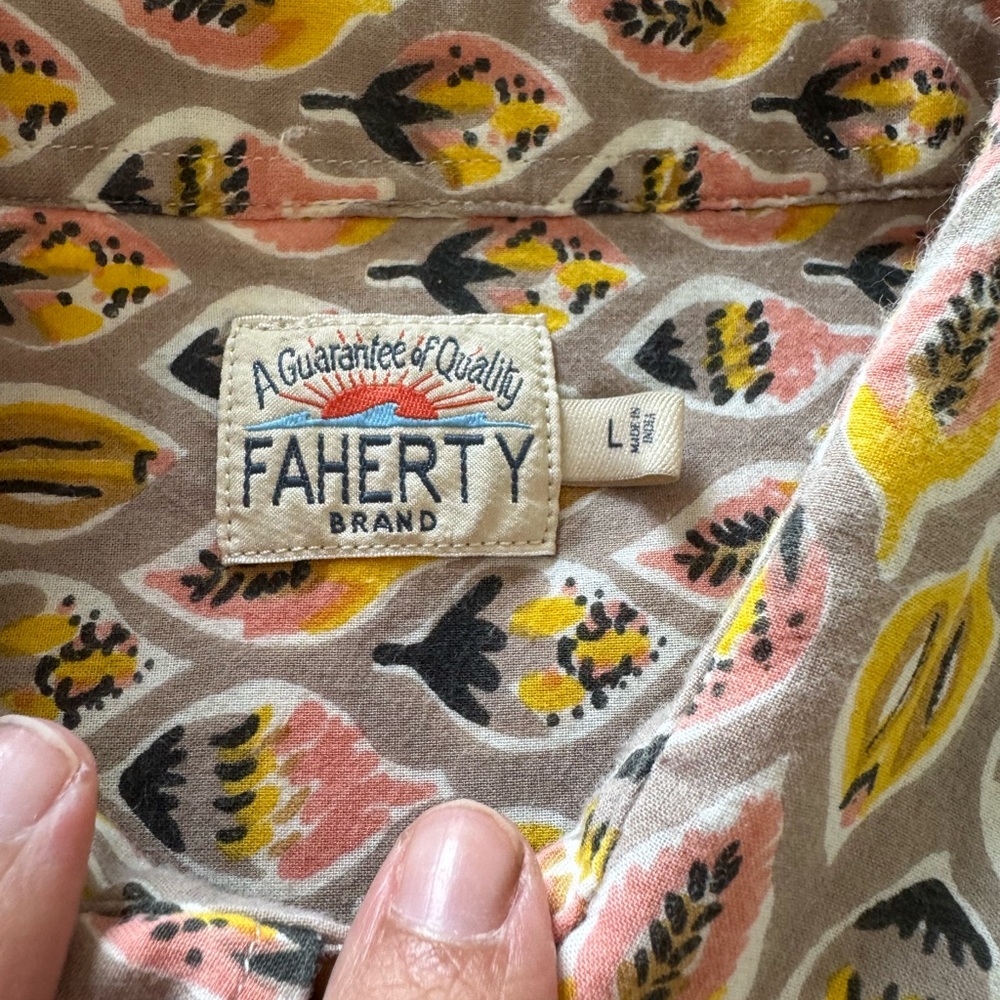 Faherty Button Down Shirt, Banana Leaf Gray, Size L - Picture 4 of 10